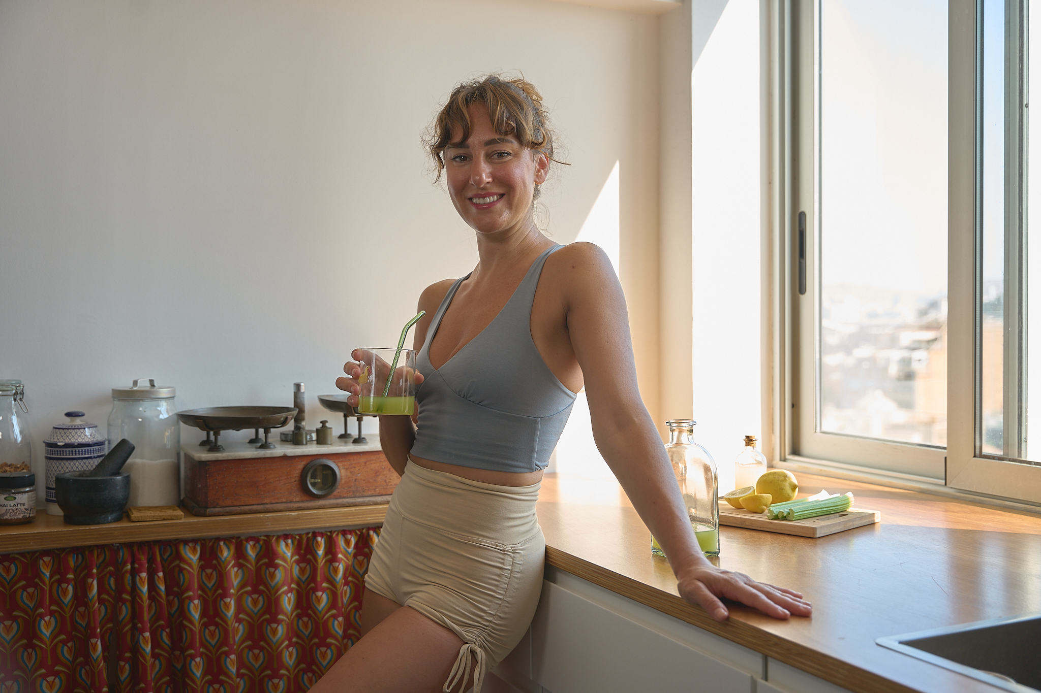 Deniz Orbay_Wellness Coach_Julia Malinowska_Brand Photographer Barcelona_89